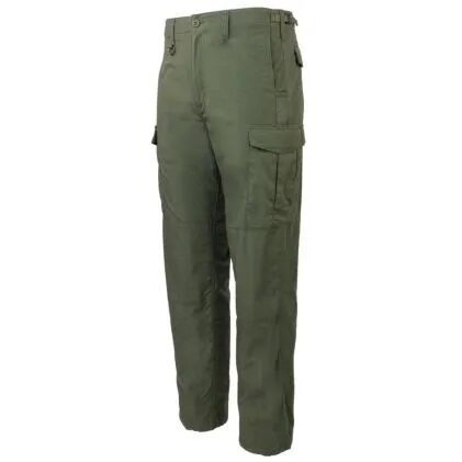 Propper BDU 2.0 Ripstop Cargo Pant in olive green with two side pockets and a button closure.